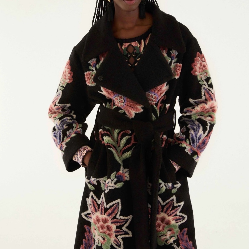 FARM Rio Black Floral Embroidered Cape